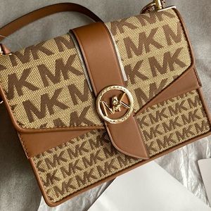 NWT Michael Kors Small Greenwich monogram beige ebony